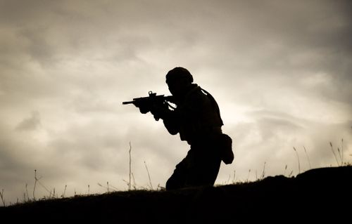 Военнослужащий по контракту